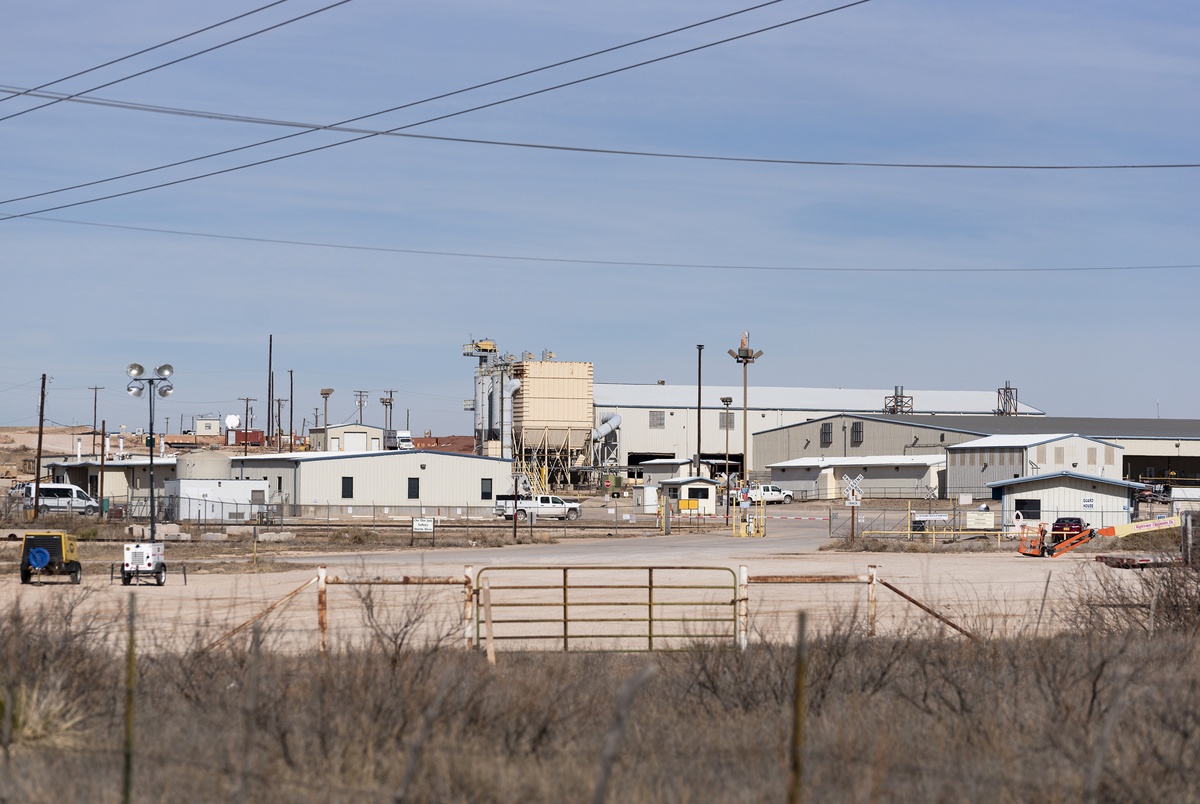 Texas Monthly – Fight over West Texas nuclear waste plan to hit U.S. Supreme Court