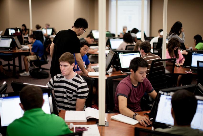 University of Texas at Arlington students work on college algebra in the university's new "math emporium" on Aug. 29, 2012.