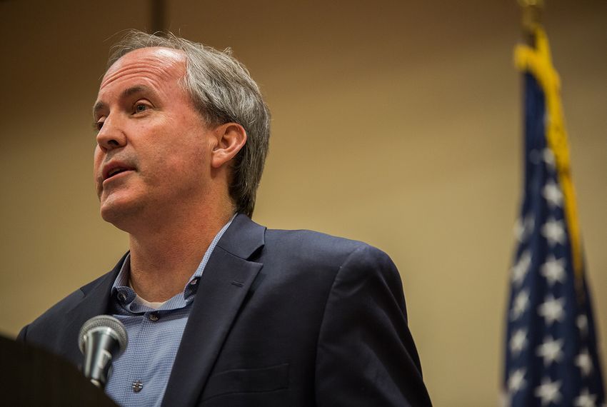 Ken Paxton speaks at the Texas State Rifle Association General Meeting in Round Rock on Feb. 25, 2017.