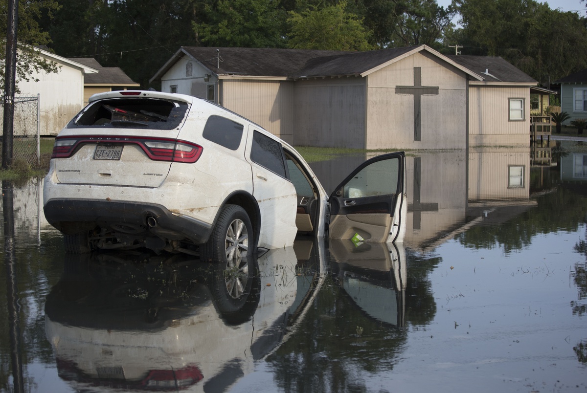 Texas Monthly – A Texas landowner can sue the state for flood damages to his property, US Supreme Court rules
