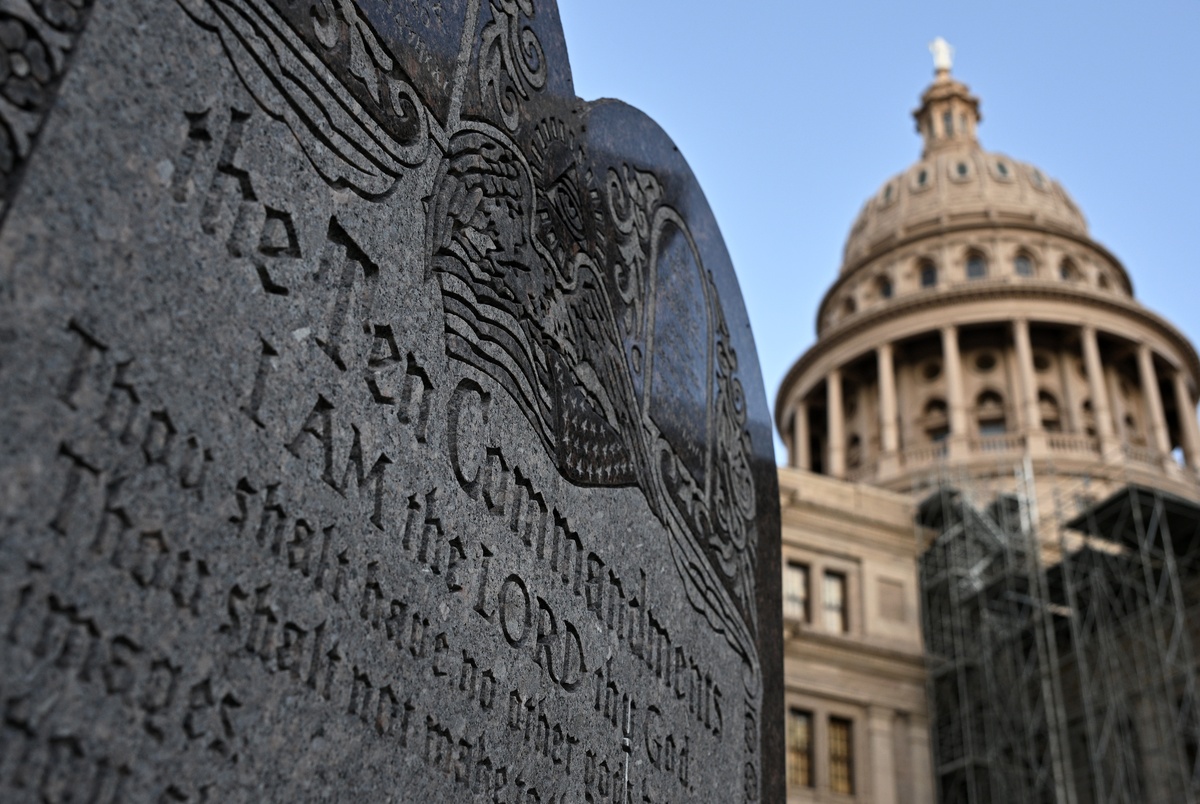 Texas Monthly – Texas’ Christian-influenced curriculum spurs worries about bullying, church-state separation