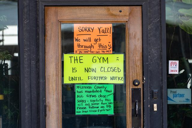 Texas Barber Shops Salons Gyms Still Can T Reopen During