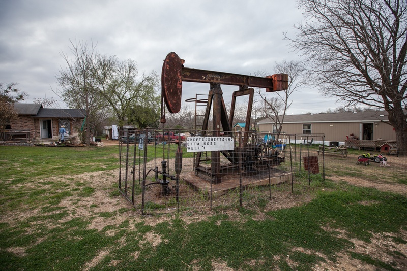 Slideshow Luling Pump Jack Art The Texas Tribune