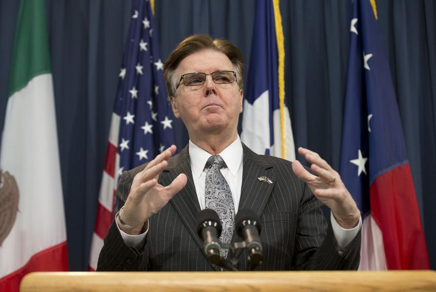 Dan Patrick at a press conference on Jan. 15, 2015.