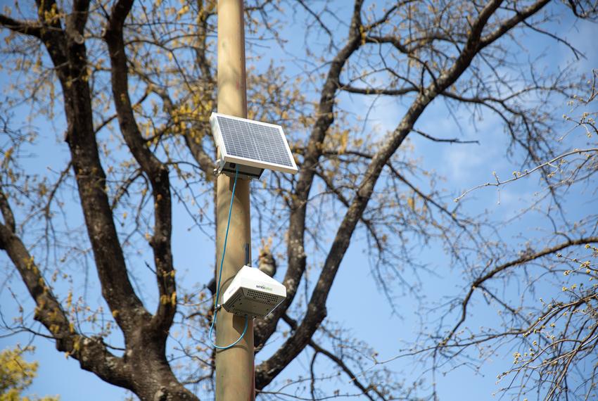 An air monitor in South Central Park, recently installed by the city of Dallas.