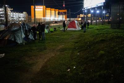 Volunteers and CitySquare staff canvass encampments in Dallas near Malcom X Blvd. and I-30 to interview and count people that are experiencing homelessness on Jan. 23, 2020.