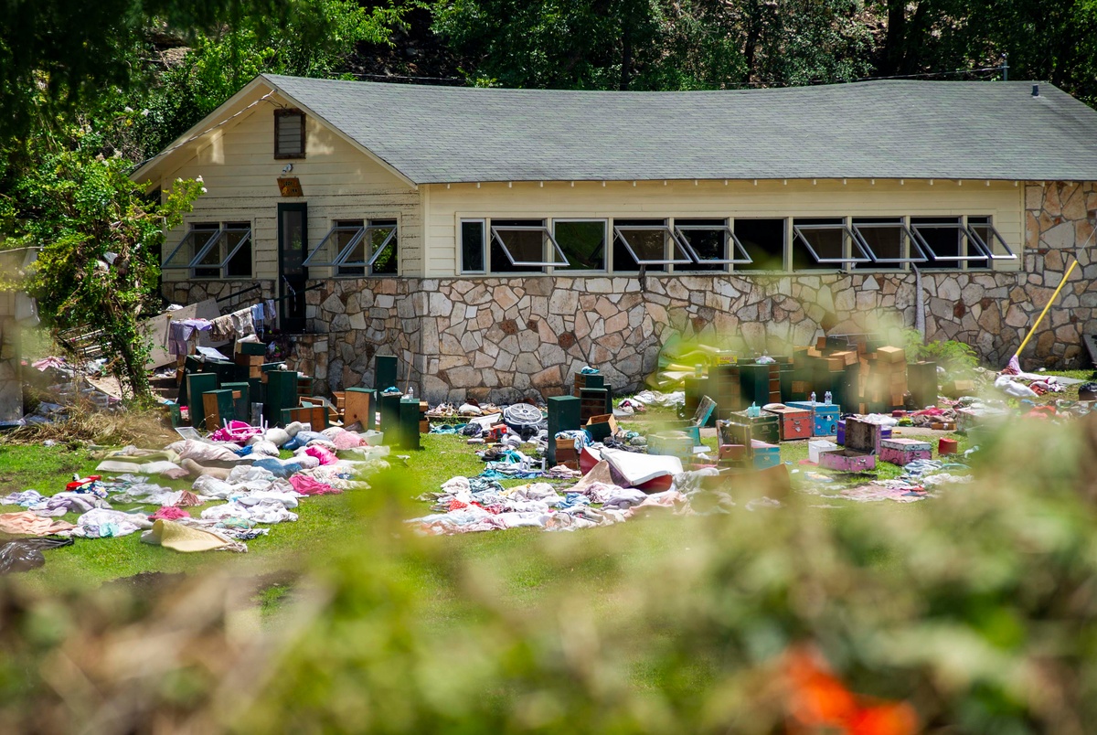 Texas Monthly – FEMA removed dozens of Camp Mystic buildings from 100-year flood map before expansion, records show