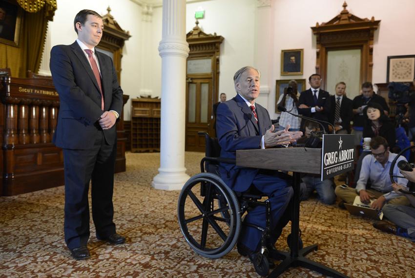 Texas Governor-Elect Greg Abbott introduces Daniel Hodge as interim chief of staff who will oversee the transition team from a Perry administration to an Abbott shop.